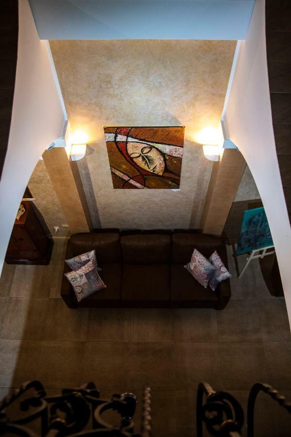 Gosciniec Asticus Bed and Breakfast Jarosław Exterior foto